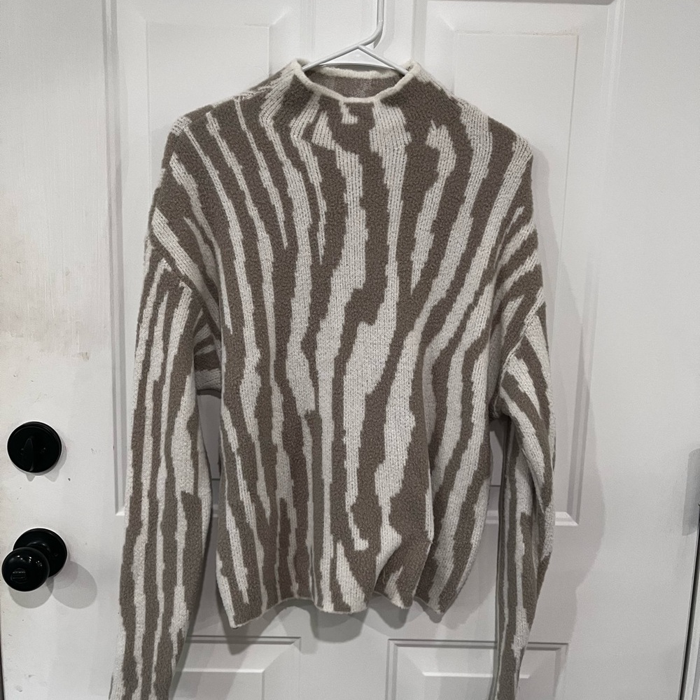 Express Beige and Cream Knit Sweater